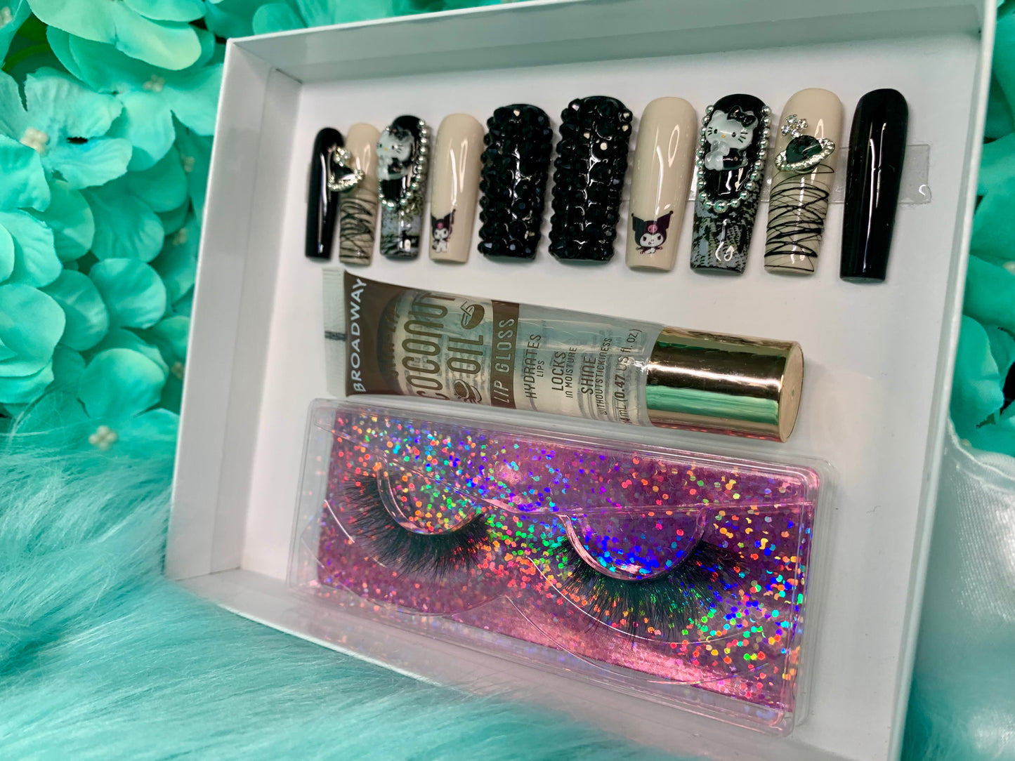 MEOW Night Press on nail set