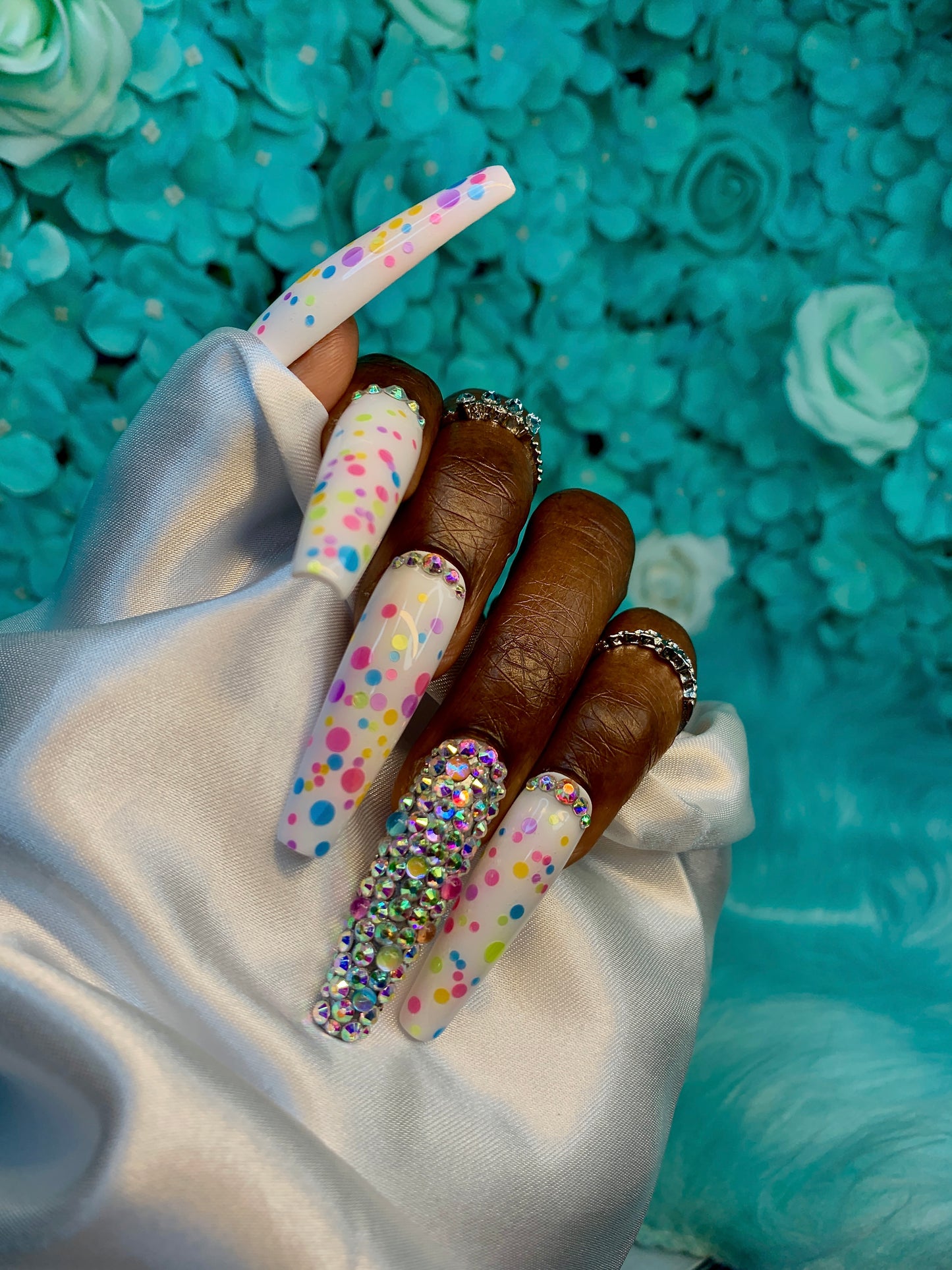 Confetti /Press on nail set