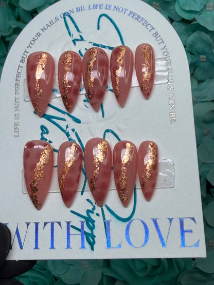 Rosé Croc Press Ons