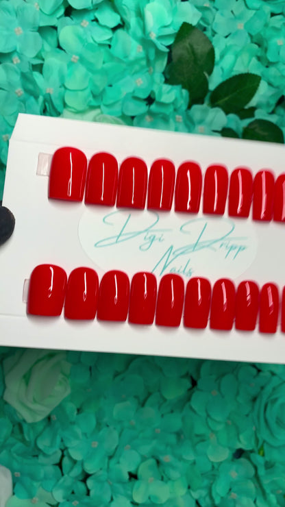 Solid Basic Red 20-Piece Press-On Nail Set